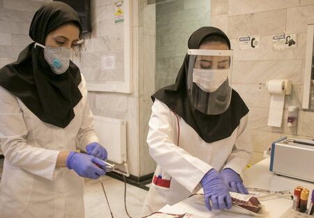 زنان کردستانی در پله نخست اهدای خون کشور