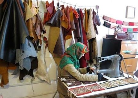 حکایت زنانی که بار خانوار را به دوش می‌کشند/ ایجاد اشتغال برای ۳۴۰۰ زن تحت حمایت کمیته امداد در کردستان