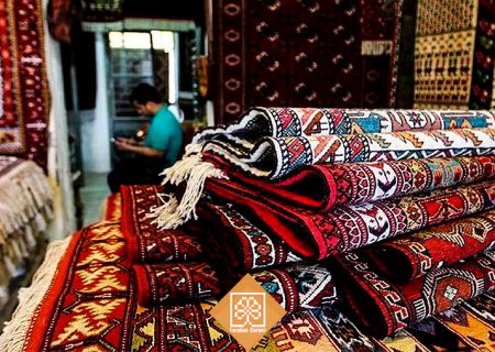 فرش کردستان هنری که به دار است نه به بار/بازار فرش دستباف در رکود مطلق است