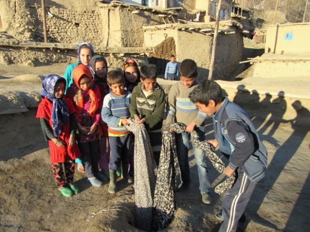 «شال اندازی» سنتی خاطره انگیز همراه با آئین هایی به قدمت تاریخ در کُردستان