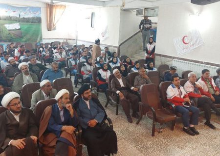 برگزاری همایش سبک زندگی ایرانی اسلامی در شهرستان دهگلان/ تقدیر از ۳۵ عضو فعال هلال‌احمر
