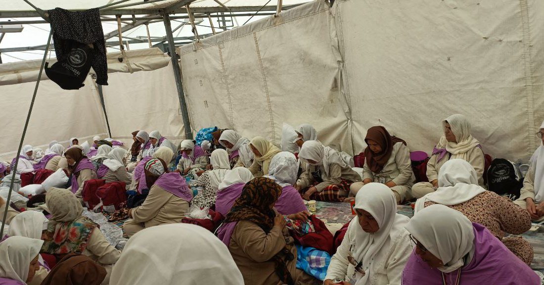 اسکان حجاج کردستانی در صحت و سلامت در چادرهای منا