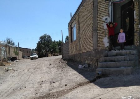 چنگیزقلعه، روستایی در بیجار که روزانه کمتر از یک ساعت آب شرب دارد