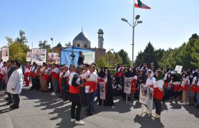 خروش مردم کردستان و پرسنل درمان و هلال احمر در حمایت از مردم مظلوم فلسطین