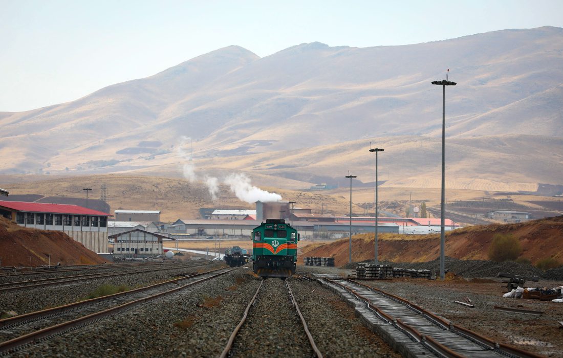 برنامه حرکت قطار سنندج تهران، روز‌های سه‌شنبه و جمعه است