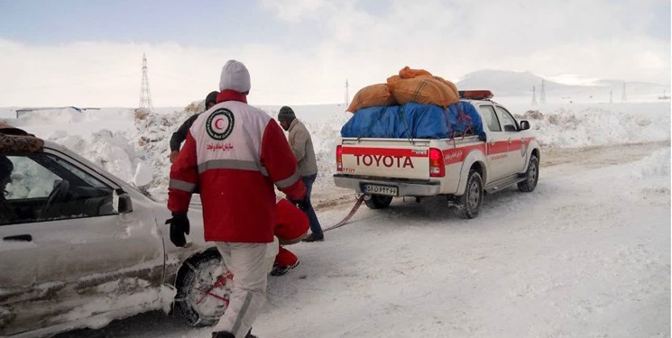 آمادگی ۳۰ پایگاه امداد و نجات کردستان برای خدمت رسانی در زمستان