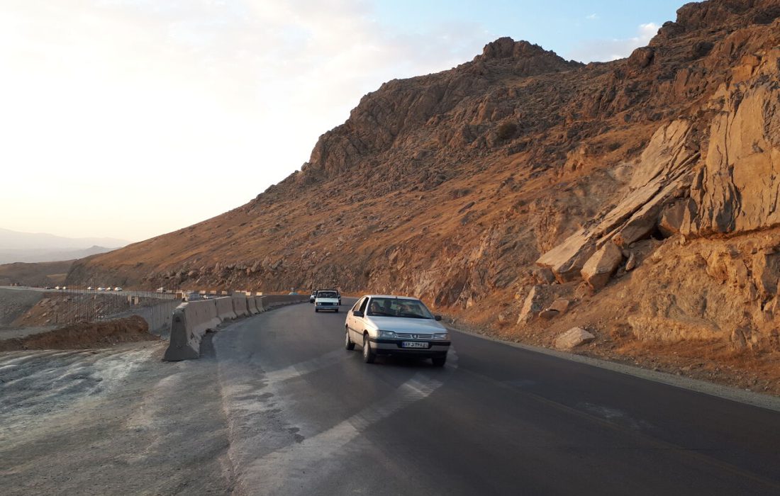 ۳۵۰ کیلومتر بزرگراه در کردستان زیر بار ترافیک رفته است