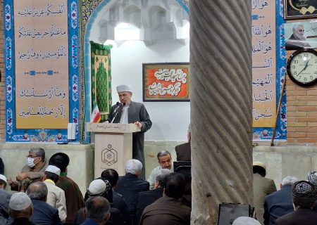 نمازگزاران سنندجی جنایت تروریستی در گلزار شهدای کرمان را محکوم کردند