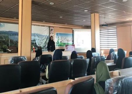 برگزاری جلسات توجیهی و روشنگری با موضوع انتخابات در مریوان