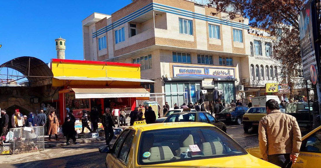 تجمیع خدمات بانکی در مرکز شهر بیجار علت اصلی ترافیک