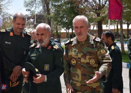 فرمانده سپاه بیت‌المقدس با فرمانده لشکر ۲۸ پیاده کردستان دیدار کرد