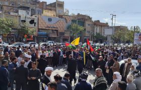 تجمع مردم مریوان در حمایت از پاسخ موشکی ایران به رژیم غاضی صهیونیستی